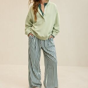 Aerie Oh Snap Sweatshirt Dusty Sage NWT